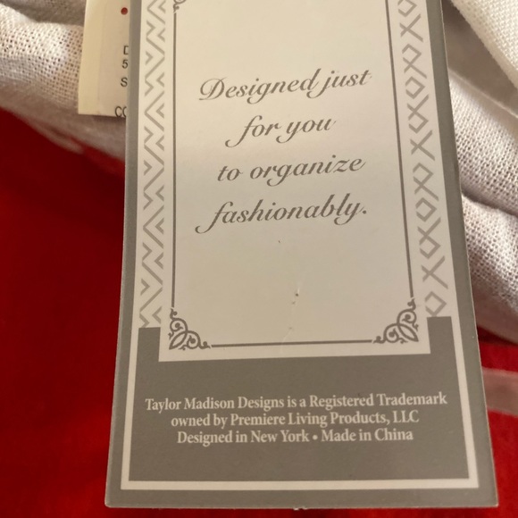 Decorative a Christmas Organizer - Picture 6 of 6